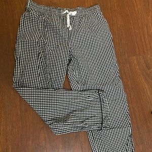 Love by Gap checkered pajama bottoms